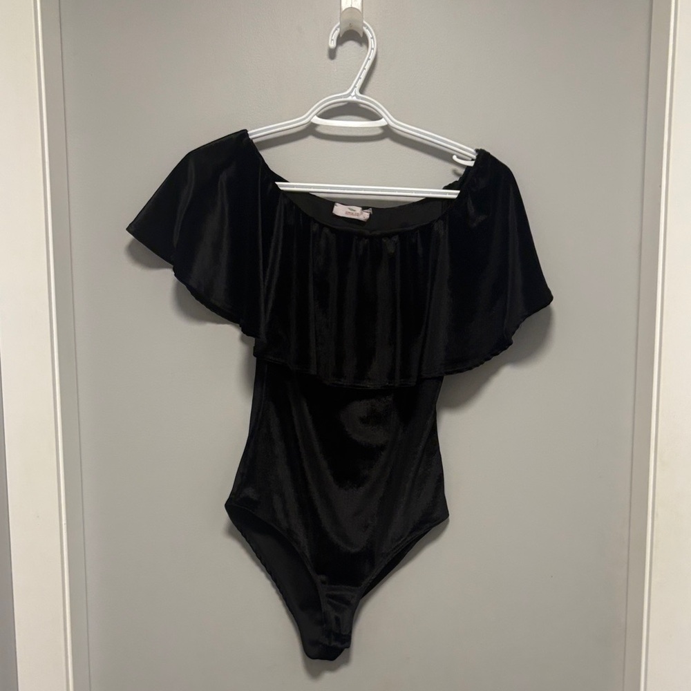 Black Off-Shoulder Velour Bodysuit oversized stretchy
